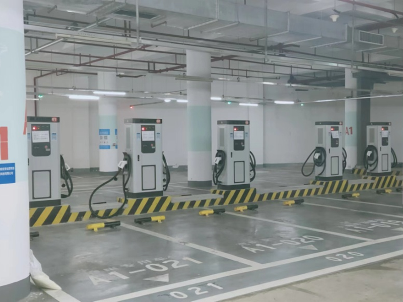 厦门机场T3地下车库充电站